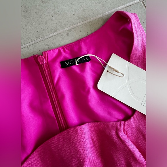 MOTF PREMIUM PURE LINEN SOLID COLOR SQUARE NECKLINE BELTED SLEEVELESS JUMPSUIT - Picture 5 of 5